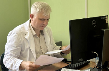 10 июля специалисты «Курского онкологического научно-клинического центра имени Г. Е. Островерхова» провели выездной осмотр в Горшеченской ЦРБ.
